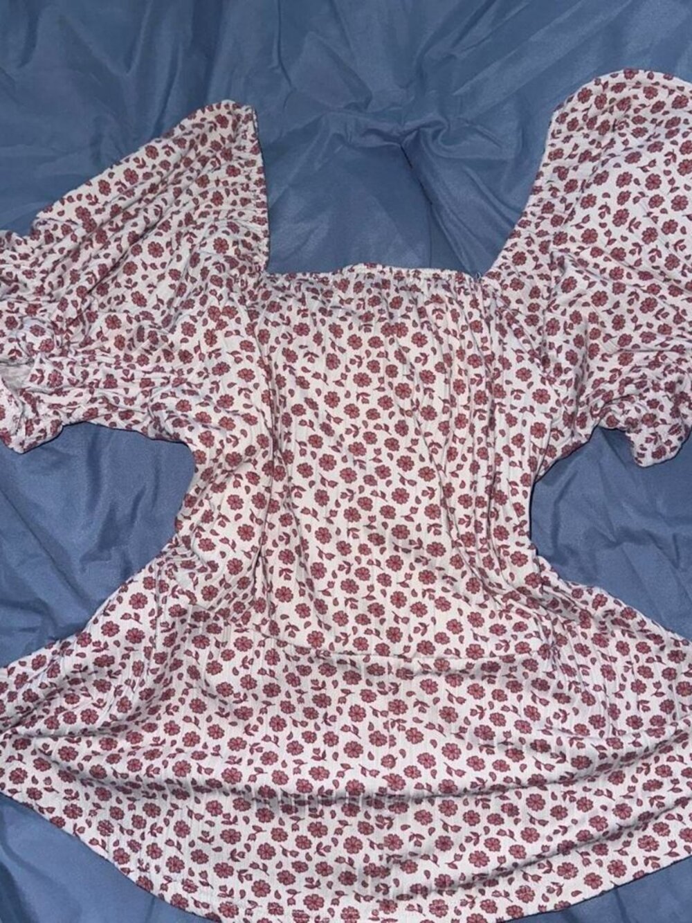 Womens floral peplum style top